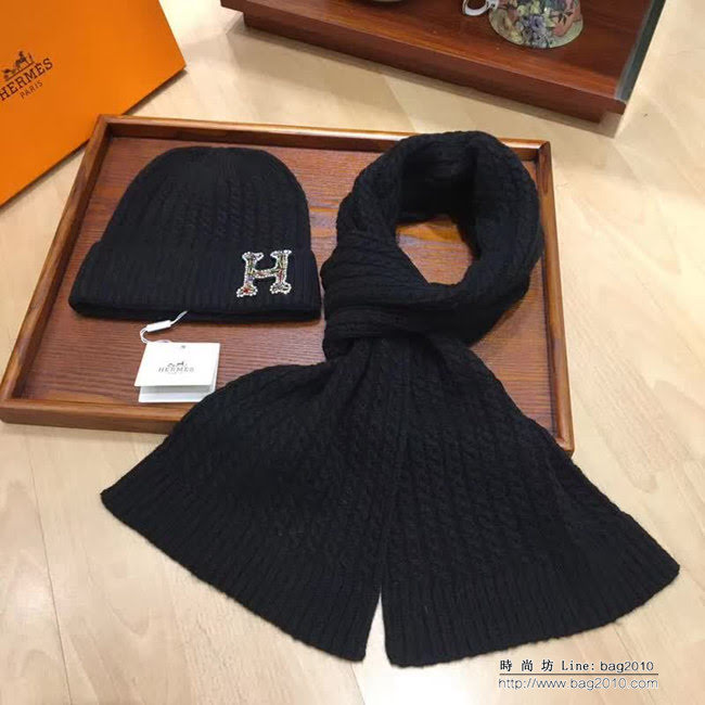 愛馬仕HERMES 新款兔絨加羊絨 百搭款帽子圍巾套裝 LLWJ8498